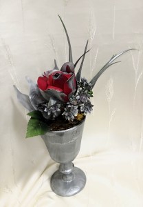 Gümüş seri ev dekorasyonu.